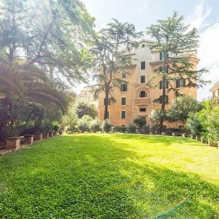 Apartment Epiro Tourist Accomodation Rome